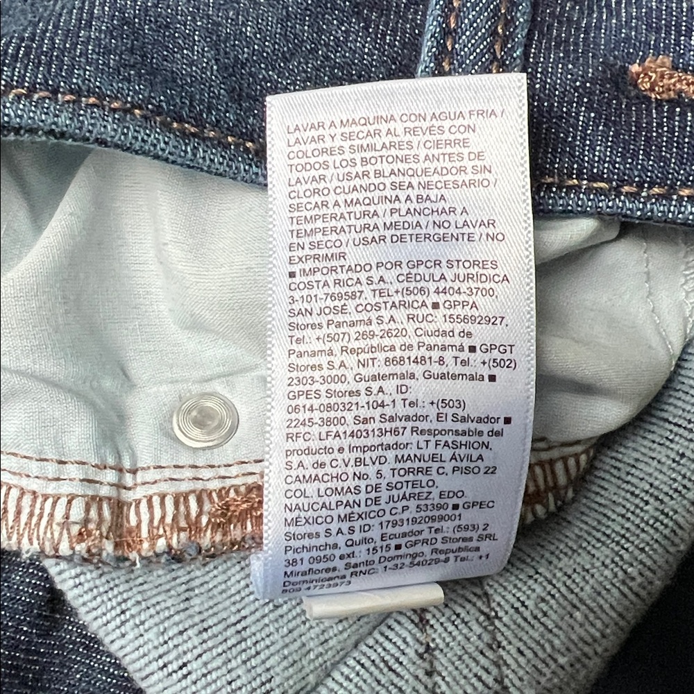 Old Navy Women’s High-Rise OG Cozy-Lined Straight Jeans - Dark Blue - 8 - Picture 5 of 12